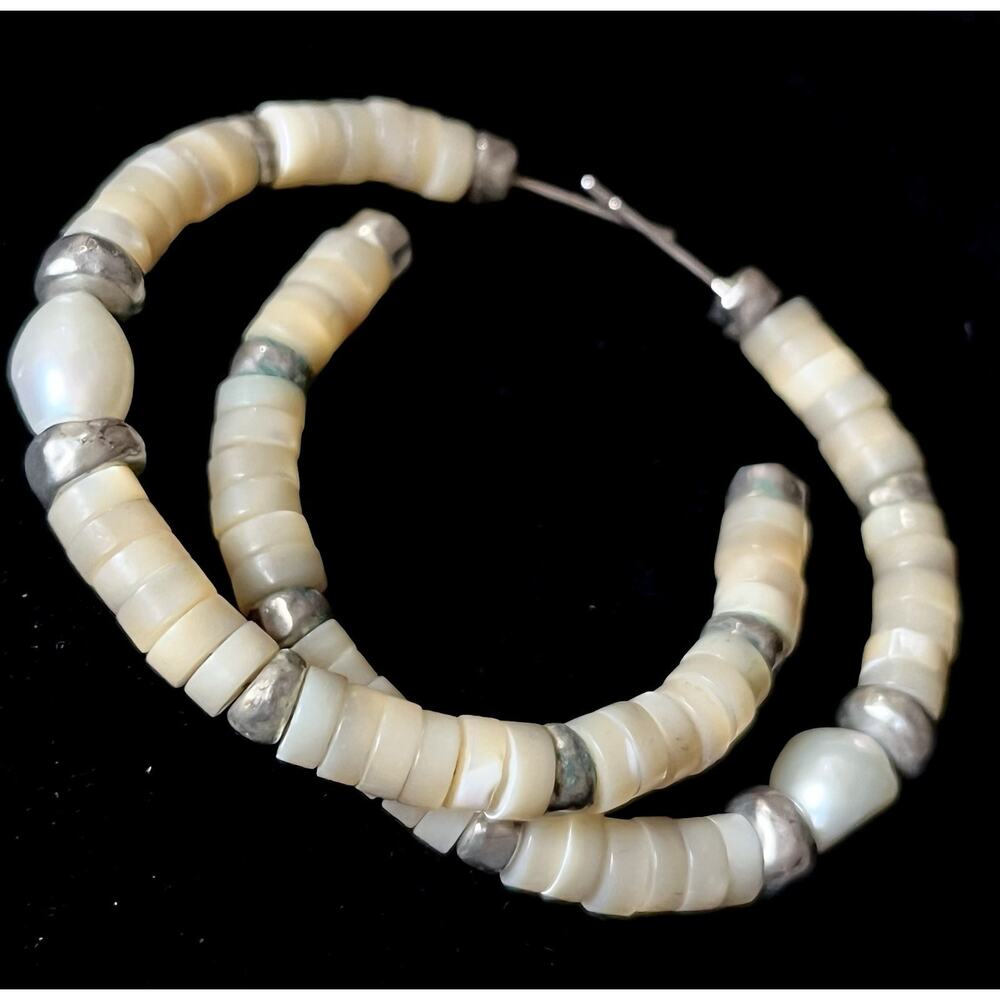 Kendra Scott Lila Silver & Pearl Hoop Earrings In Natural Mix